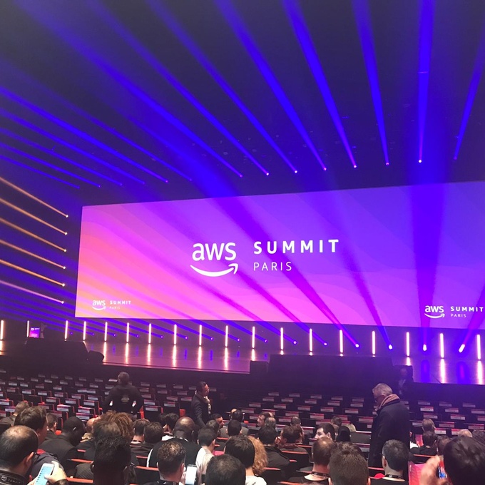 Les équipes Virtual Infrastructure Squad à l'AWSSummit cover